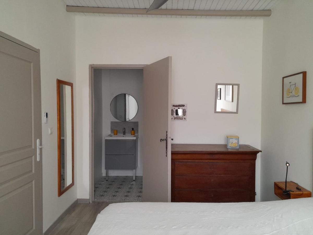 La Pause Sous Le Pin B&B Chambres D'Hotes Capestang Eksteriør billede